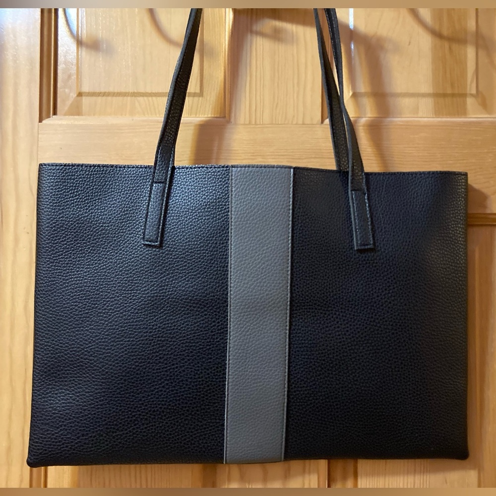 Vince Camuto NWOT luck vegan leather tote bag